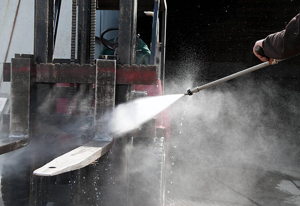Best Machinery and Equipment Cleaning  in Mission, TX